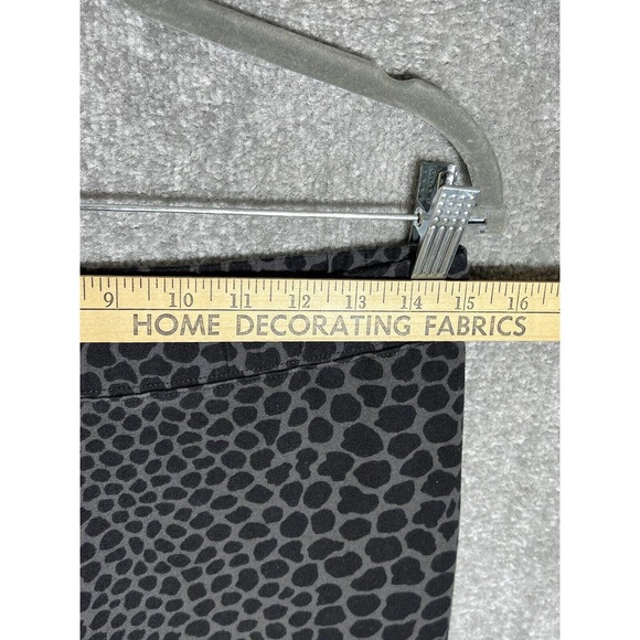 Soft Surroundings Have To Have Animal Print Leggings Womens Size PM Black Gray - Picture 6 of 9
